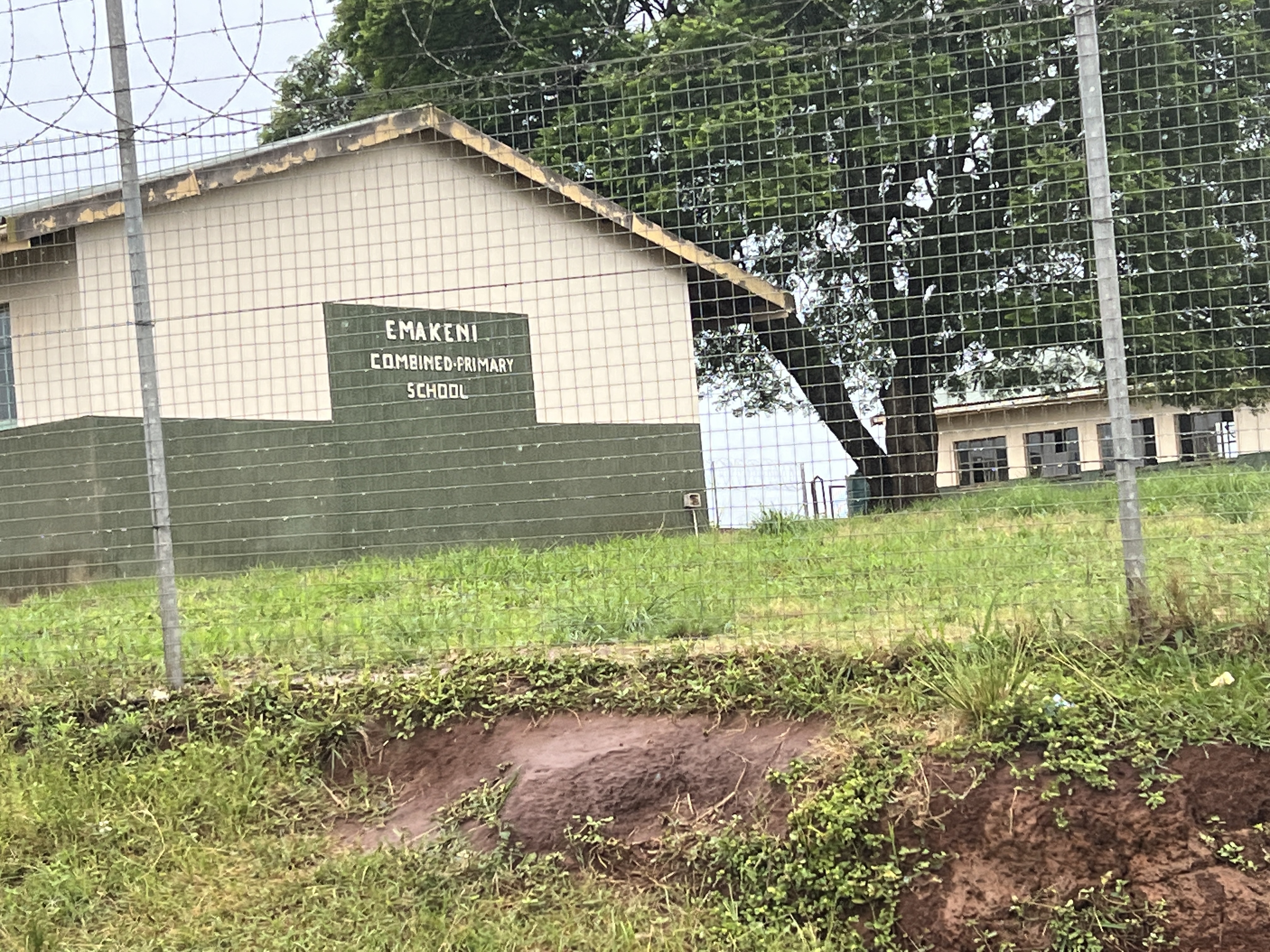 Infrastructure assessment at Emakeni Combined Primary School
